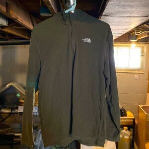 Men’s North Face Pullover